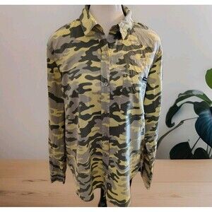 Calvin Klein Jeans Camo Women's Shirt Size M Button Long Sleeve Pocket